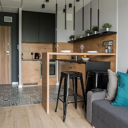Wola Loft Apartment Warszawa Exteriör bild